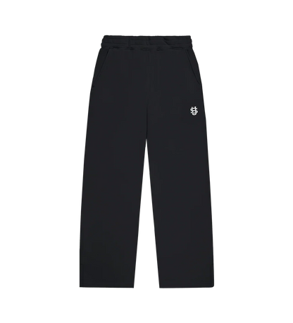 BLACK TRACKSUIT